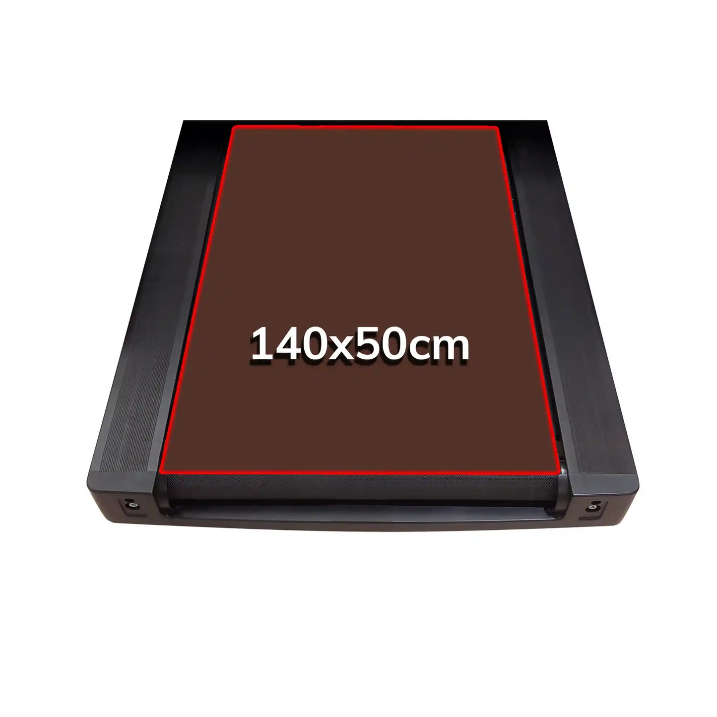 Running area of a treadmill with dimensions 140x50cm on a white background