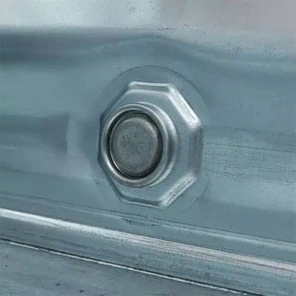 Drainage hole on a steel ice bath